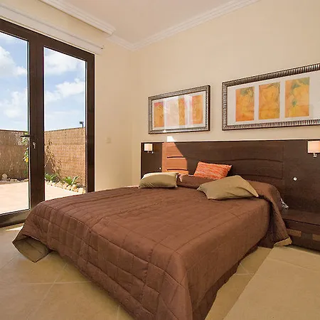 Ereza Buganvillas Villa