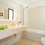 Ereza Buganvillas ヴィラ *